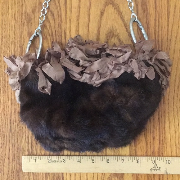 Phoebe and Josephine Handbag - Picture 12 of 14